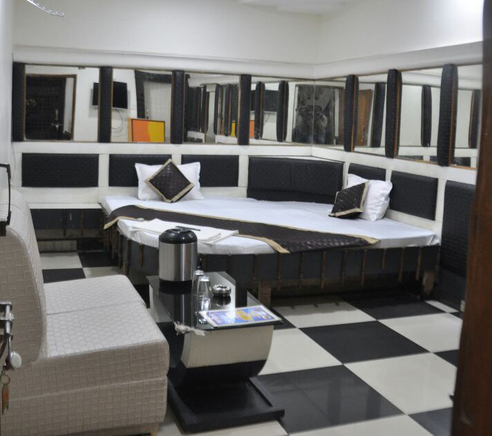 Hotel Sanskar Pachmarhi