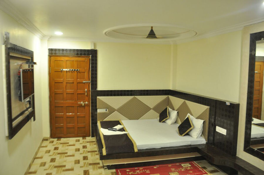 Hotel Sanskar Pachmarhi